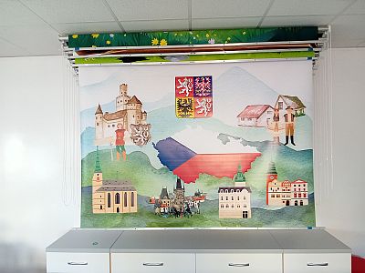 Instalace barevných látkových rolet pro školní družinu v Pardubicích