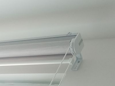 Instalace rolet den a noc a screenových rolet pro budovu Automatických mlýnů v Pardubicích